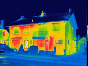huis-met-lek-kozijn